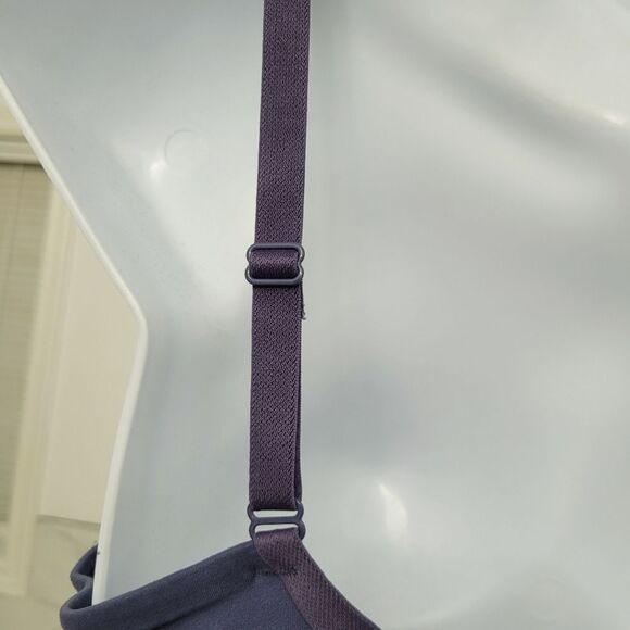 Victoria's Secret Purple 36B Full Coverage Uplift Bra - Picture 6 of 7